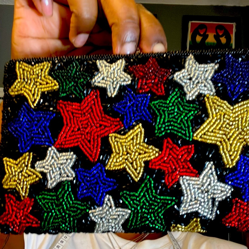 NEIMAN MARCUS BEADED POUCH - Picture 1 of 4